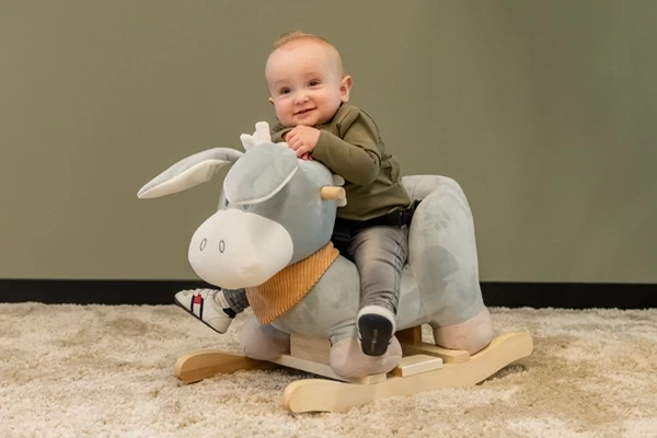 Noud is 1 jaar oud en 70 cm lang