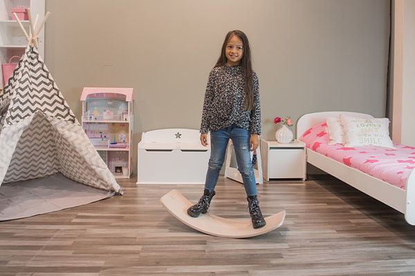 Fayenne is 6 jaar en 1.17 m lang.