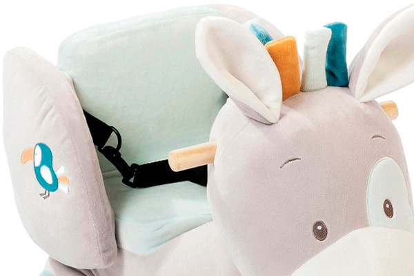 Met veiligheidsriempje.