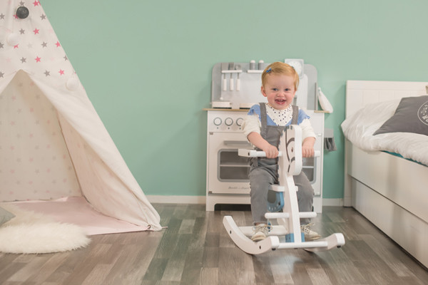 Vera is 1,5 jaar en 85 cm lang.