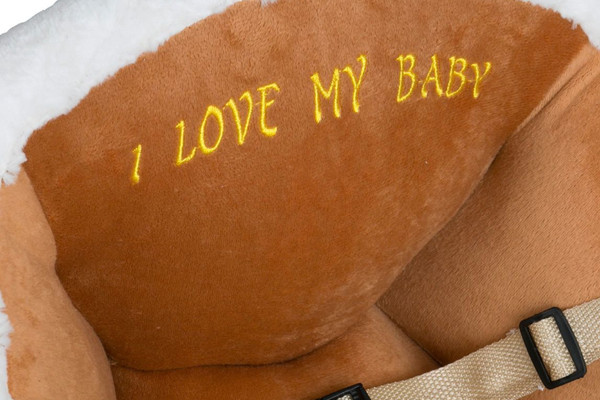 Voorzien van een stevig zitje.