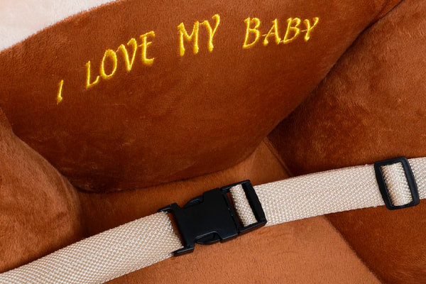 Met veiligheidsriempje.