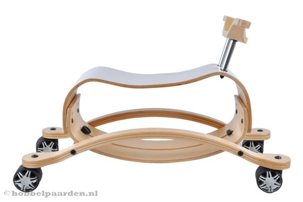 Zithoogte als loopauto 26 cm.